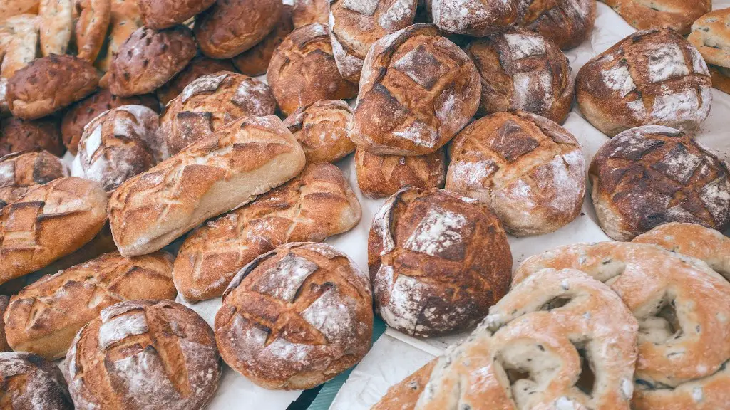 Did two football players open a bakery?