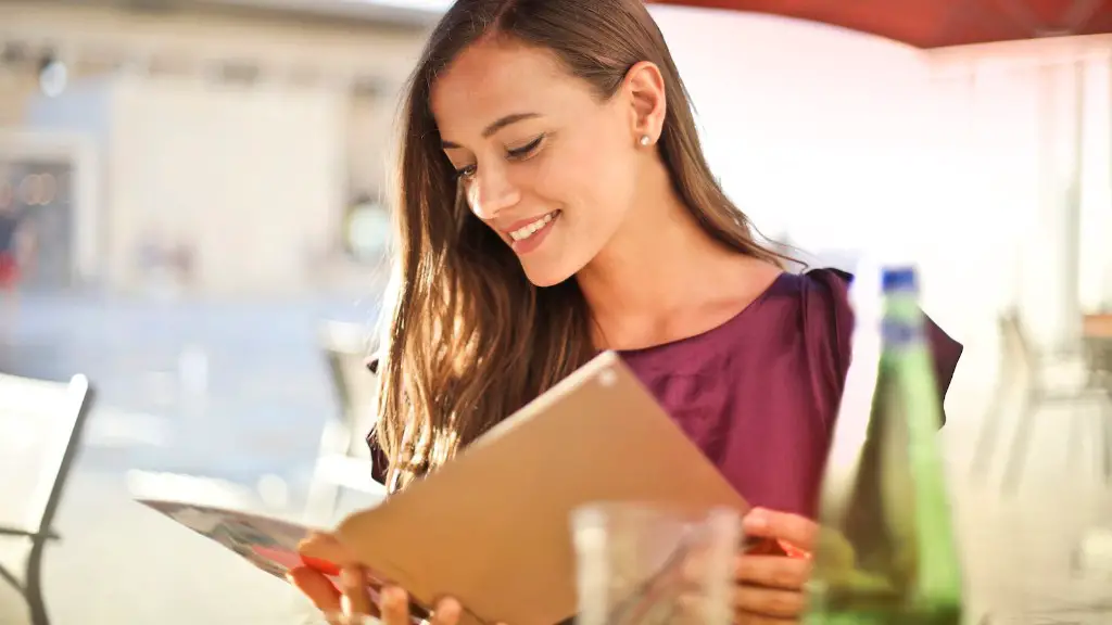 How manmy customer coffee shop can serve?
